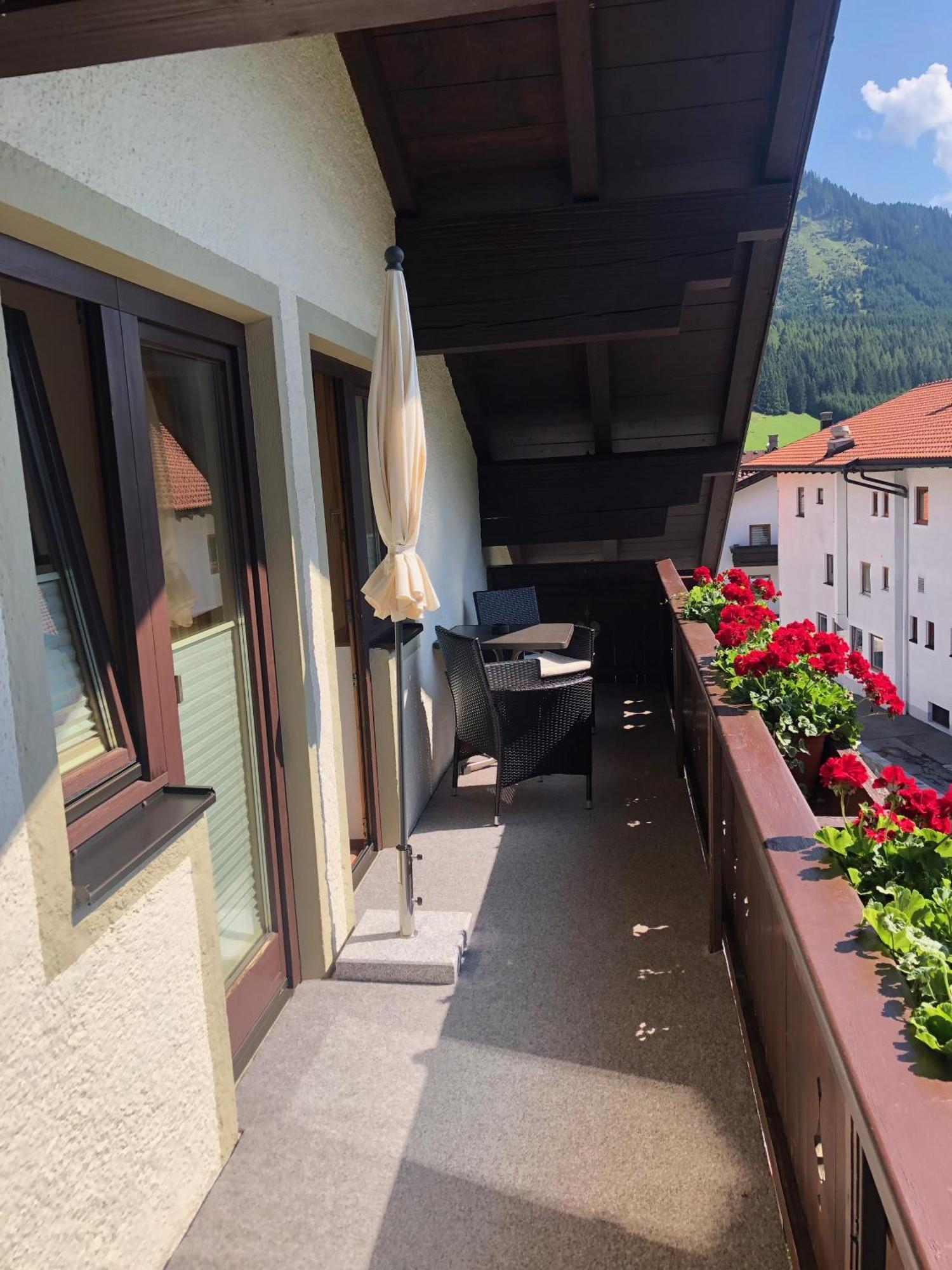 Gaestehaus Koch Berwang Bagian luar foto